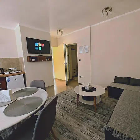 Prenociste Lana 2 公寓 *